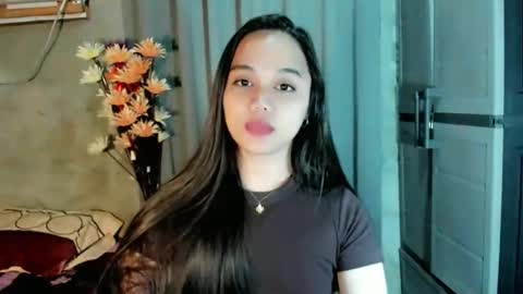 hilarymolly online show from 03-10-26, 12:48