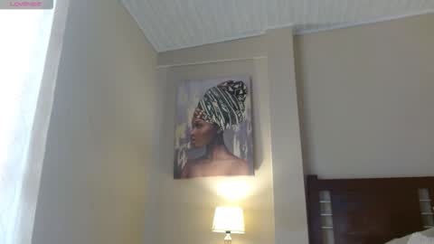 Hillary  online show from 11-18-25, 06:34