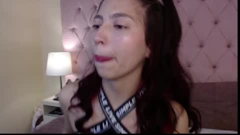 Hillary Thomson online show from 12-01-25, 02:11