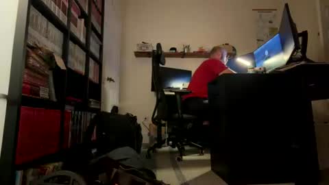 Snapshot of hilthy0713 chatting on 07-14-26, 09:47 hilthy0713 online show from 07-14-26, 09:47