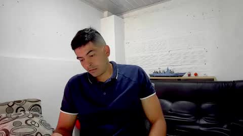 Snapshot of himoreno97 chatting on 12-08-24, 07:11 Hi moreno online show from 12-08-24, 07:11