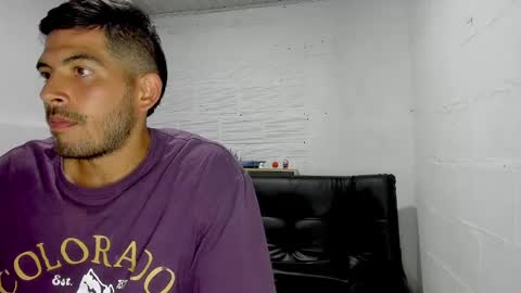 Snapshot of himoreno97 chatting on 01-31-25, 12:50 Hi moreno online show from 01-31-25, 12:50