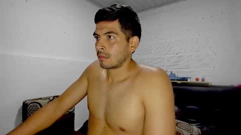 Snapshot of himoreno97 chatting on 02-17-25, 02:53 Hi moreno online show from 02-17-25, 02:53