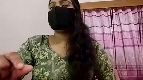 himuhimu22 online show from 05-16-26, 06:39