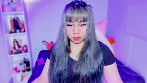 Hinata online show from 02-13-25, 04:54