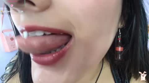 hinata online show from 11-08-25, 04:29