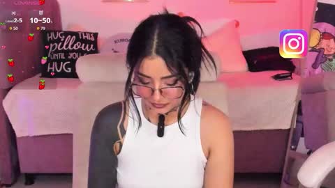  Karol  Independent Model online show from 11-26-25, 01:39