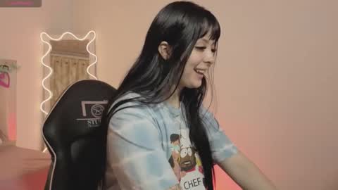 HINNA online show from 11-20-25, 03:28