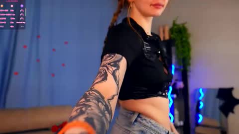 Leya Day Mary Night   PvT Open online show from 02-01-26, 06:01