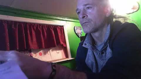 Snapshot of hippiedad333 chatting on 02-01-26, 06:01 hippiedad333 online show from 02-01-26, 06:01