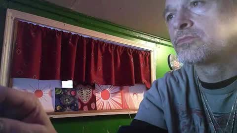 Snapshot of hippiedad333 chatting on 02-10-26, 10:47 hippiedad333 online show from 02-10-26, 10:47