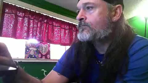 hippiedad333 online show from 03-24-26, 10:37