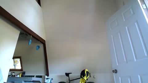 Snapshot of hippiezen chatting on 09-17-25, 07:48 Hippie Jijm online show from 09-17-25, 07:48