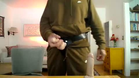 Snapshot of hippiezen chatting on 07-10-26, 04:53 Hippie Jijm online show from 07-10-26, 04:53