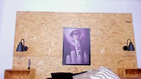 Snapshot of hiromichan_ chatting on 12-10-24, 10:17 Hiromi online show from 12-10-24, 10:17