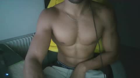 Hiseres online show from 10-19-25, 01:50