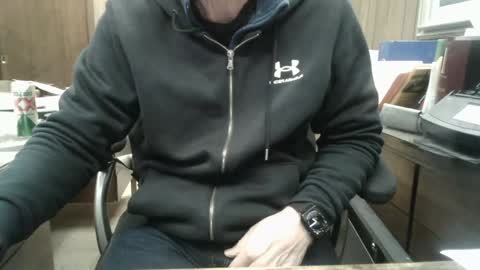 Snapshot of hnic9999 chatting on 01-21-25, 11:13 Nick online show from 01-21-25, 11:13