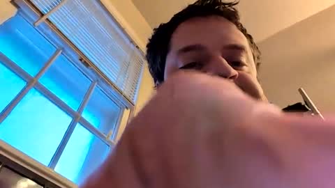 Hockey Player online show from 02-13-26, 12:12