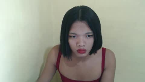Snapshot of hoelyguine chatting on 03-14-26, 11:48 Guinevere3 online show from 03-14-26, 11:48