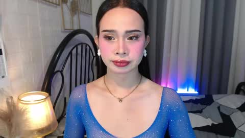 Snapshot of hoelymolly chatting on 05-06-26, 08:41 hoelymolly online show from 05-06-26, 08:41