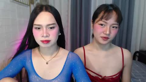 hoelymolly online show from 06-27-26, 07:52