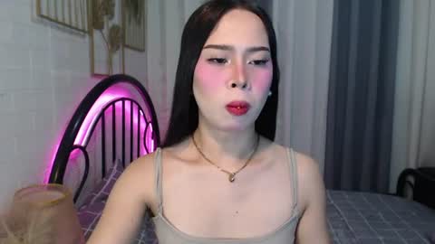 hoelymolly online show from 07-01-26, 06:18