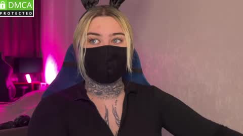 Snapshot of hoffmanite chatting on 04-01-26, 09:21 hoffmanite online show from 04-01-26, 09:21