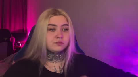 Snapshot of hoffmanite chatting on 04-07-26, 09:10 hoffmanite online show from 04-07-26, 09:10