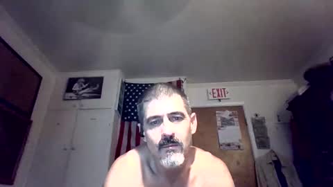 hoglegg99384194 online show from 09-29-25, 02:38