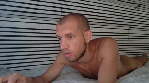 hola_homo online show from 04-27-26, 06:28