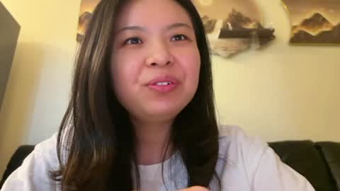Snapshot of hola_sunflower chatting on 06-06-26, 01:27 amy online show from 06-06-26, 01:27