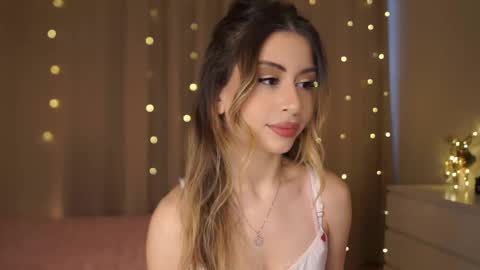 Moni Monica online show from 01-14-26, 08:09