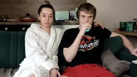 Snapshot of holdonbitch chatting on 10-01-25, 06:25 Misha and Stacy online show from 10-01-25, 06:25