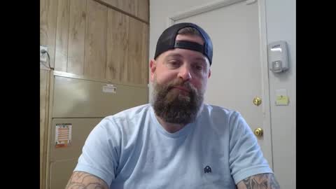 Hold The Door online show from 12-12-24, 05:48