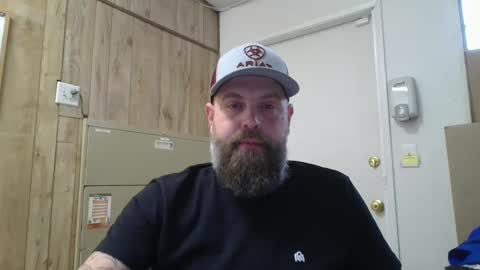 Hold The Door online show from 12-23-24, 05:11