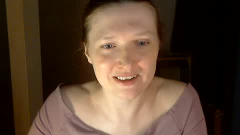 holistic_woman online show from 06-26-26, 09:08