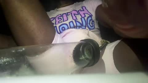 Snapshot of holla1376 chatting on 08-07-26, 02:57 yum yum yum online show from 08-07-26, 02:57
