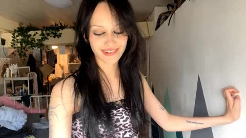 Ava online show from 05-29-26, 03:21