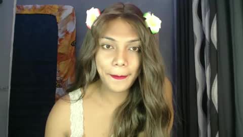 Snapshot of holliescarlet chatting on 12-14-24, 07:07 holliescarlet online show from 12-14-24, 07:07