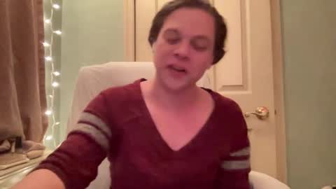 Hollys Drive threw Side Of CB. online show from 12-30-24, 03:58