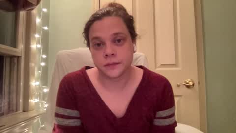 Hollys Drive threw Side Of CB. online show from 12-30-24, 10:10