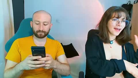 Snapshot of holly_and_honey_69 chatting on 05-05-26, 10:51 Holly and Honey online show from 05-05-26, 10:51