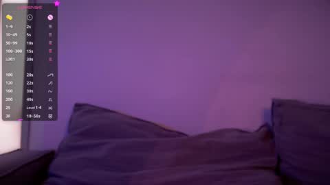 Snapshot of holly_molly_69 chatting on 05-07-26, 03:12 Molly online show from 05-07-26, 03:12