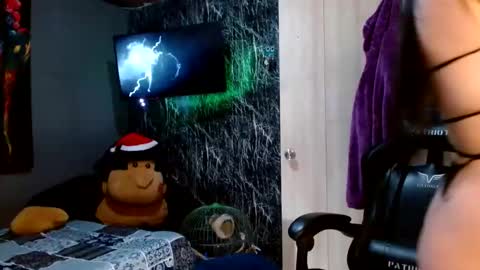 Snapshot of holly_thomsonx69 chatting on 12-30-24, 03:57 holly_thomsonx69 online show from 12-30-24, 03:57