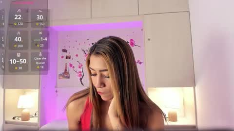 Snapshot of hollyadamss_ chatting on 02-22-26, 12:15 Sofia online show from 02-22-26, 12:15