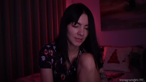 Holly Linder online show from 12-12-24, 05:42