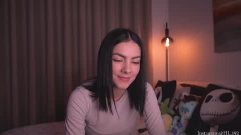 Holly Linder online show from 10-09-25, 02:09