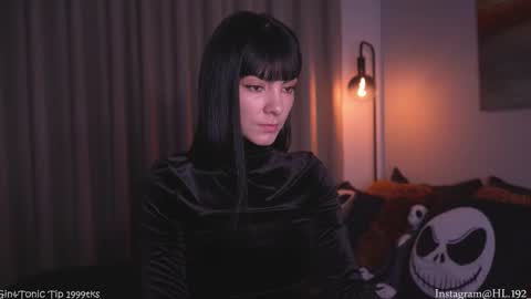 Holly Linder online show from 01-17-26, 02:16