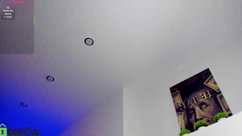 Holly online show from 11-02-25, 01:08