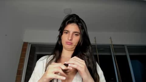 hollyshit_ online show from 12-06-24, 12:12